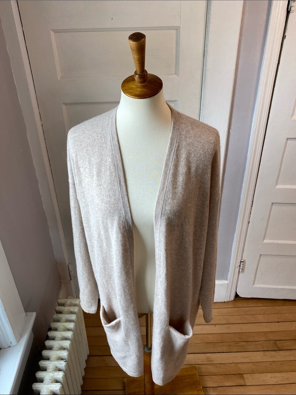 Garnet Hill Long Cashmere Pocket Cream Cardigan, Size L - Picture 12 of 15